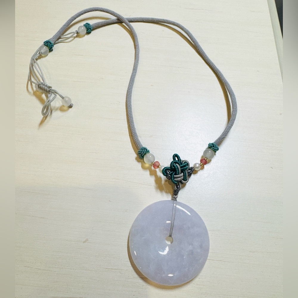 New Hand-woven natural Burmese Grade A jadeite peace-pendant sweater necklace